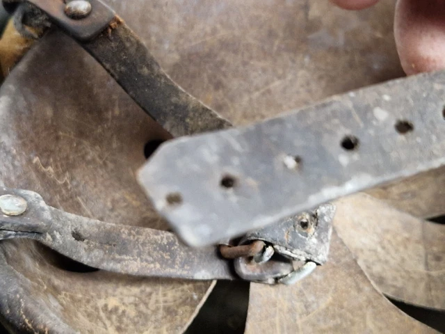 Sammlerauflösung an Stahlhelmen Helm Militaria WK Weltkrieg Helm 14 von 15 11