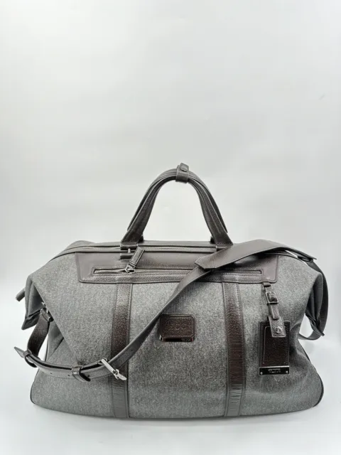TUMI Astor Earl Grey San Remo Soft Duffle Weekend Bag 33149EG Zipper Pockets