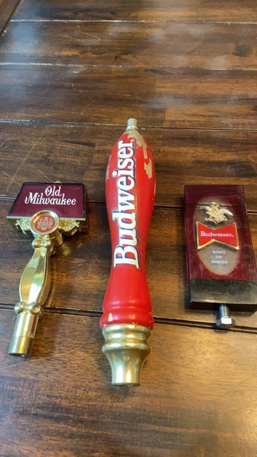 VINTAGE Beer Tap Handles. Wooden BUDWEISER OLD MILWAUKEE beer tap COLLECTABLE