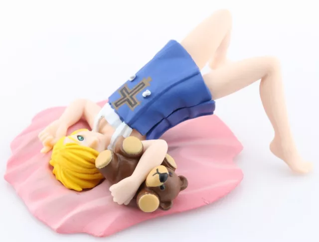 Carry Bridget's Roger Plush from Guilty Gear in Real Life - Siliconera