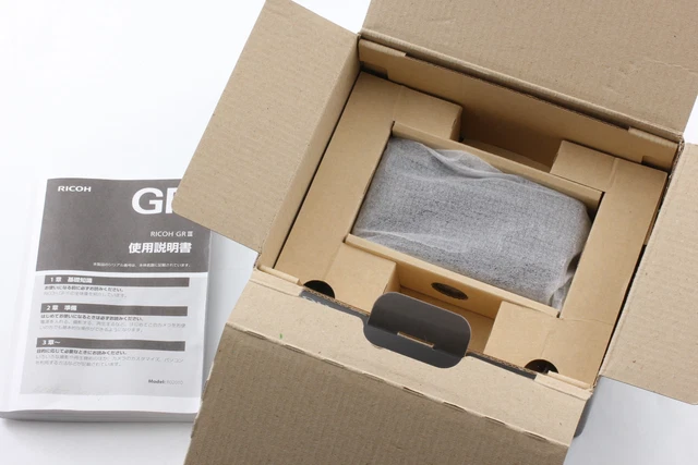 [Unused in Box] RICOH GR III 24.2MP APS-C Digital Camera 28mm F2.8 From JAPAN 3