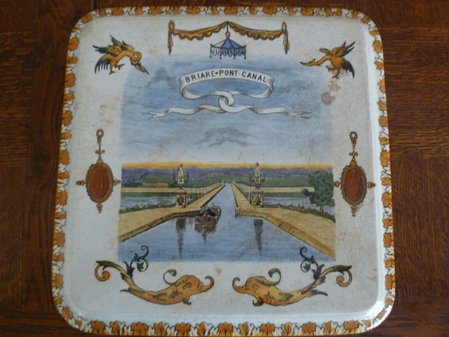Dessous de plat GIEN " Renaissance  " --- A VOIR