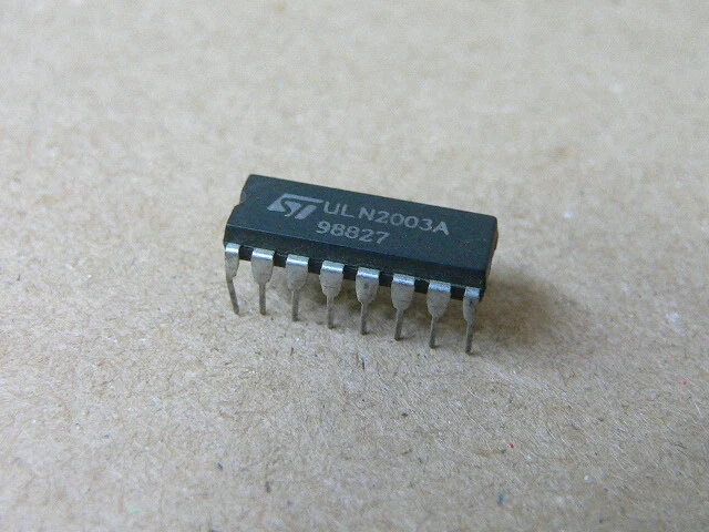Darlington Transistor Uln2003A Transistor Bipolar (Bjt) Array Darlington