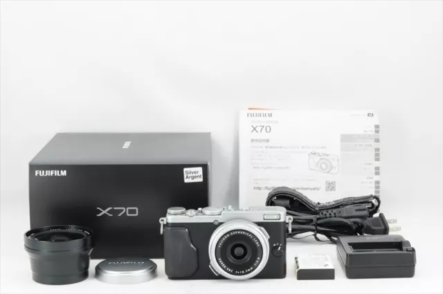 Fujifilm X70 16.3MP Compact Digital Camera + WCL-X70 Near Mint in Box #2540M