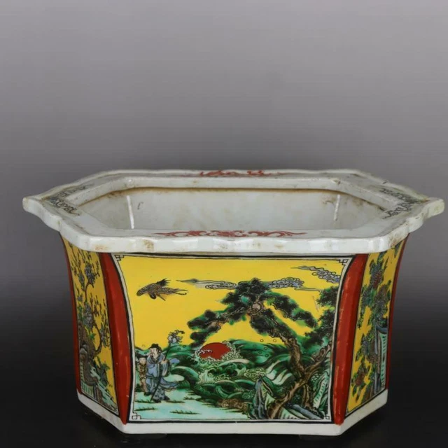Chinese Famille Rose Porcelain Qing Kangxi Figure Flowers Design Flowerpot 14.4"