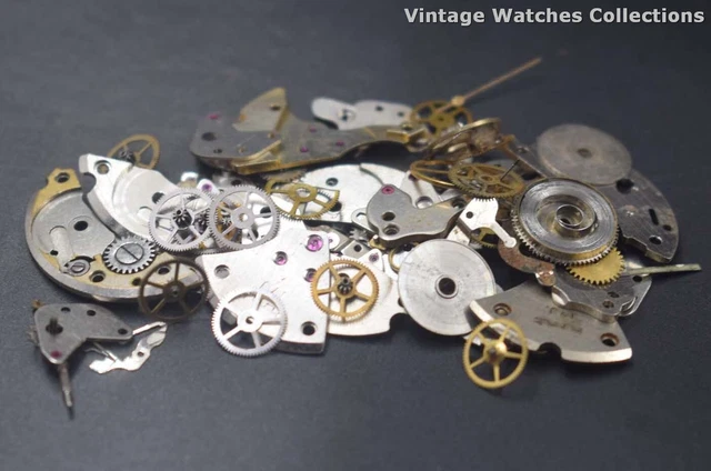 VINTAGE-MIX Mechanical Watch Movement Parts For Parts And repair O-17064