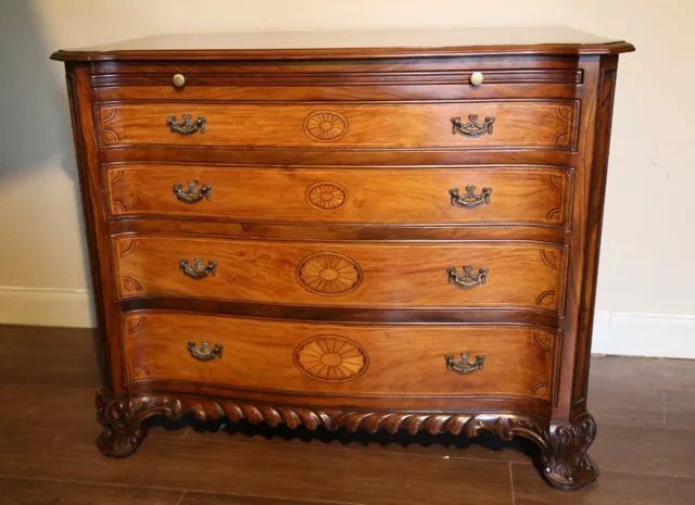 18th Century  Style Mahogany Inlaid Serpentine fronted Chest of Drawers