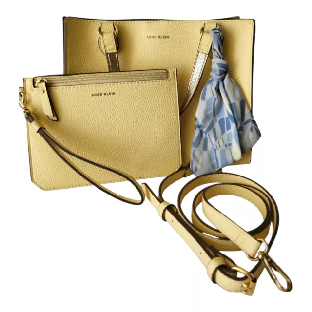 Anne Klein - Elegant and chic wallet Yellow Medium Shoulder Bag.