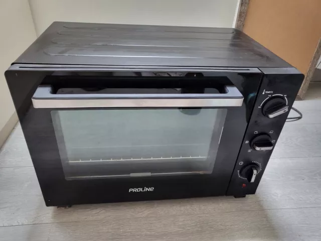 Four posable proline