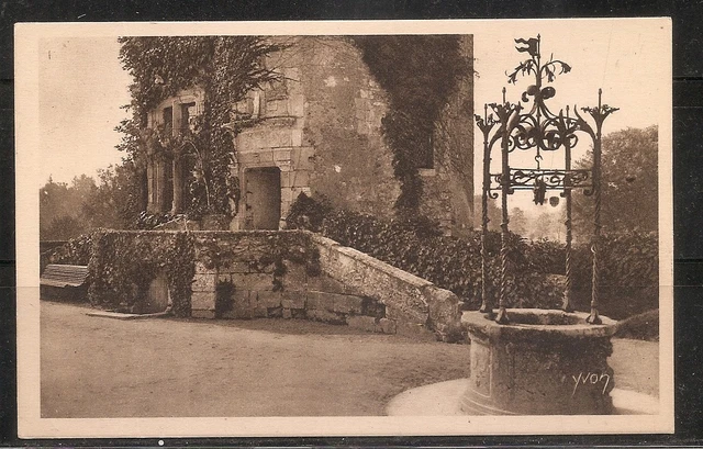 France - La Douce France- Chateaux De La Loire.  Vintage Postcard