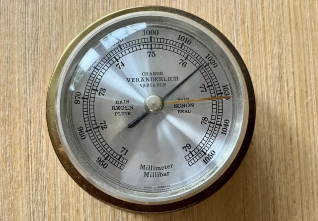 altes Barometer maritim Nautik rund Messing Schiffsausrüstung / läuft prima