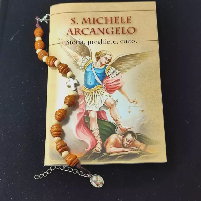 Pacchetto San Michele Arcangelo con Bracciale a Grani in Legno e Libretto Devoto