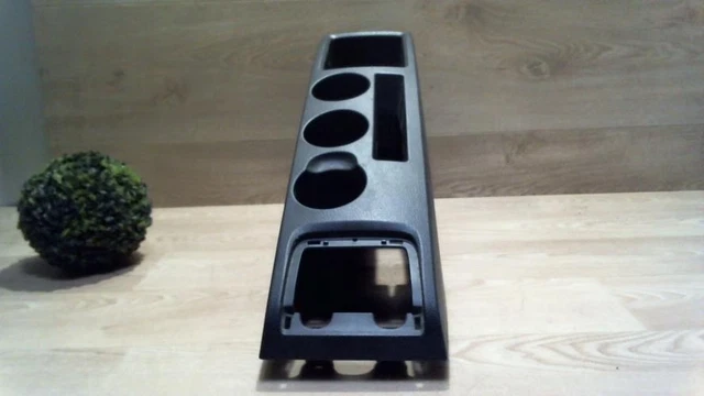 CONSOLE CENTRAL (INTERIEUR plastique) TOYOTA COROLLA VERSO 2 ...