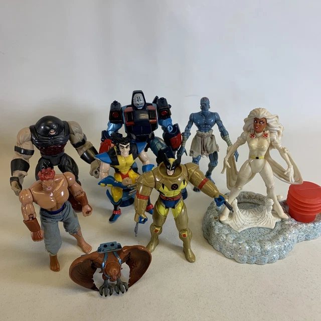 Vintage 1990’s Lot of 8 Toy Biz Marvel Action Figures