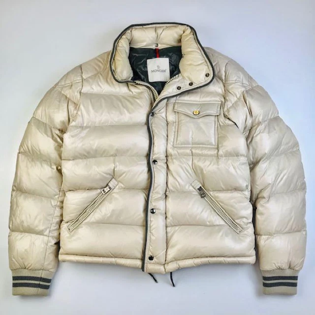 MONCLER SHINY NYLON OLIVE GREEN Preowned VEST Unisex MEN'S Medium ...