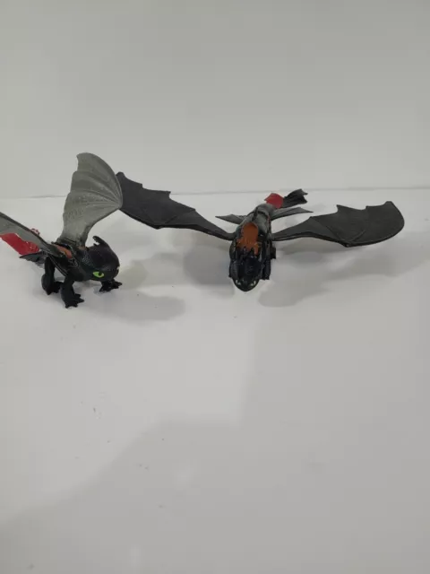 Dreamworks Spin Master How To Train Your Dragon Toothless Action Figures Lot (2)