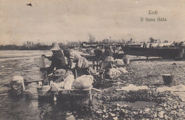 Lodi - il fiume Adda - Splendida animazione con lavandaie