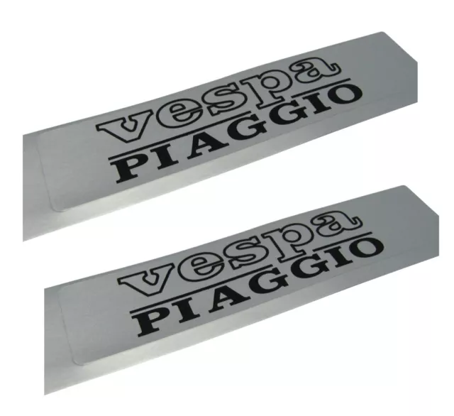 2x Aufkleber für Piaggio / Vespa Roller ( 11,5 x 3,0cm ) - Silber / Schwarz