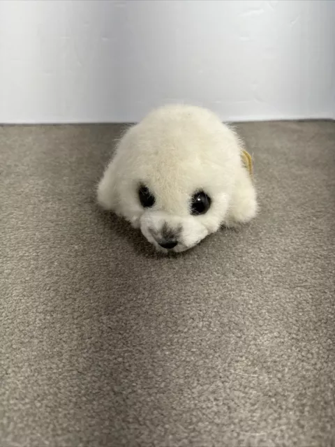 Vintage Yomiko Russ Berrie Seal Sea Lion Plush White Animal Life-Like With Tags 2