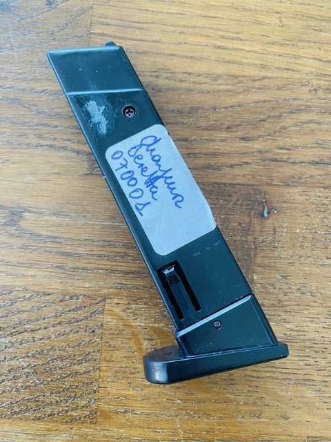Chargeur Gaz 23 Billes Glock 19 G19 Métal VFC - Noir