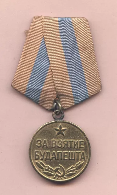 Die Medaille udssr, cccp  Für die Einnahme Budapests.