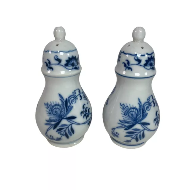 Vintage Blue Danube Blue Onion Ceramic Salt Pepper Shaker Set - Japan 3/5 Hole 3