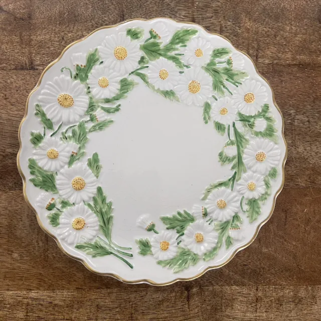 Vintage Mottahedeh 3 Dimensional Majolica Style Daisy Plate 8 Inches Made Italy