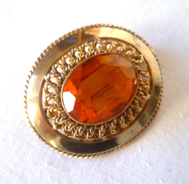 Broche En Or Et Camée Sur Agate. XIXème Siècle