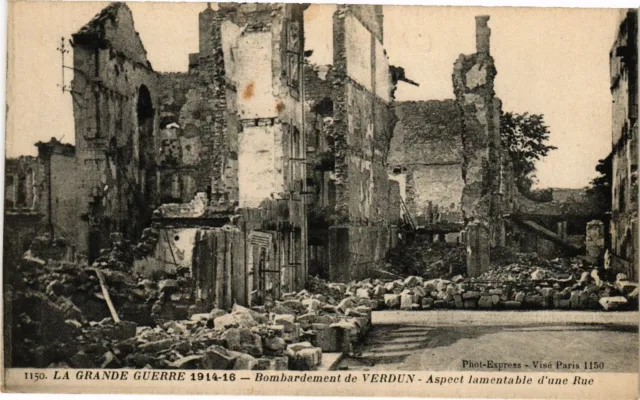 CPA Bombardement de Verdun-Aspect lamentable d'une Rue (187422)