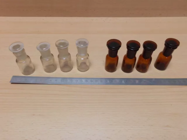 8 x Steilbrustflasche/ Apothekerflasche  4 x 10ml braun und 4 x 10ml klar, gebr.