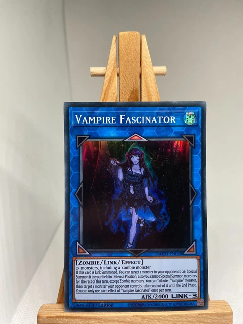 Vampire Fascinator - Super Rare 1st Edition BACH-EN048 - LP - YuGiOh