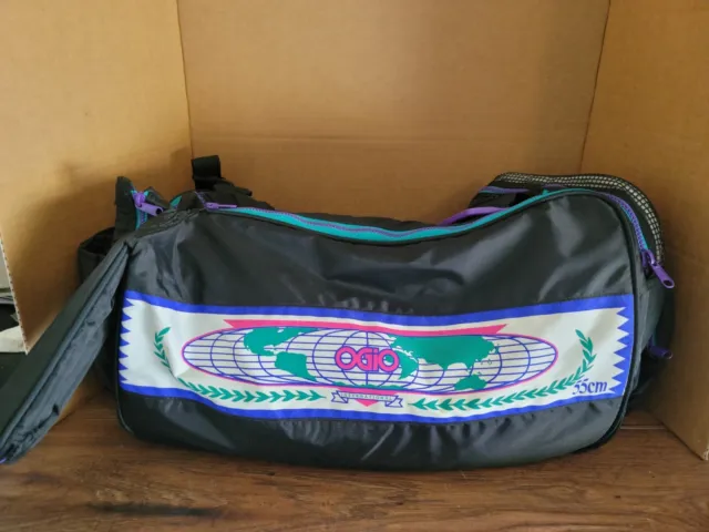 Vintage OGIO Tennis Duffle Gym Bag HUGE 80’s 90s Retro Colors 55cm Black Purple