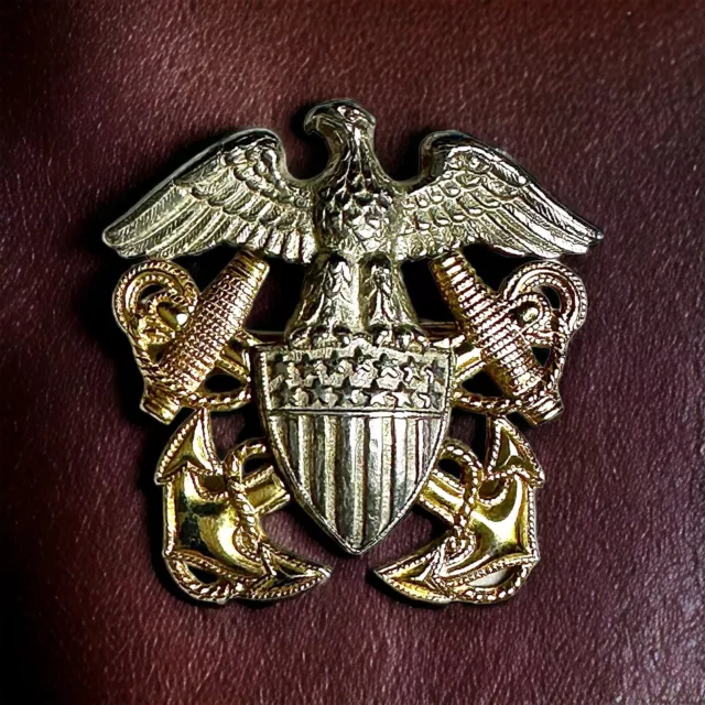Rare Vintage Gemsco WWII Sterling 1/20 10K GF US Navy Eagle Hat Badge Brooch Pin
