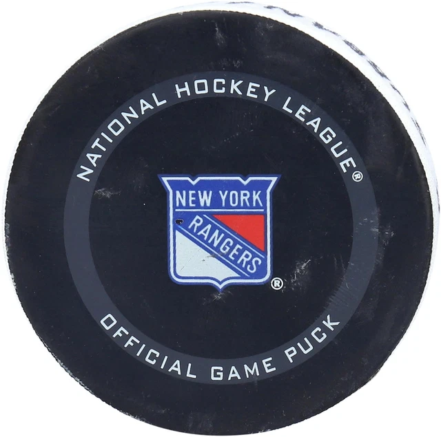 James van Riemsdyk Flyers GU Goal Puck 4/22/2021vsRangers Second/2 Goals Scored