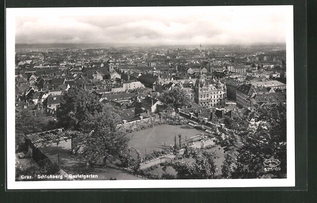 AK Graz, Blick vom Schlossberg und Basteigarten
