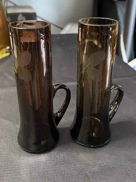Vtg Etched Brown Glass Cordial Aperitif Shot Glasses Set w/ Applied Handles