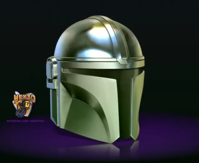 Il grande casco mandaloriano di Star Wars con rivestimento di ruolo...