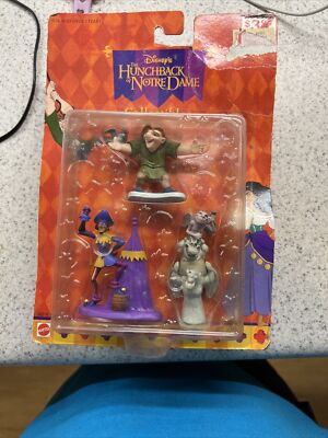 hunchback of notre dame action figures