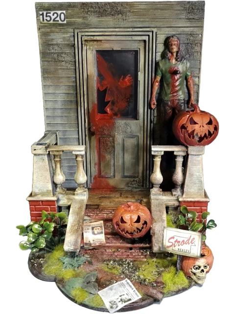Custom DIORAMA Halloween MICHAEL MYERS Porch -- Scale 1:10 Ideal for 7" Figures