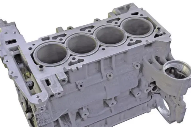 Bloc moteur Opel Z22SE neuf soigné ou travaillé en excès.