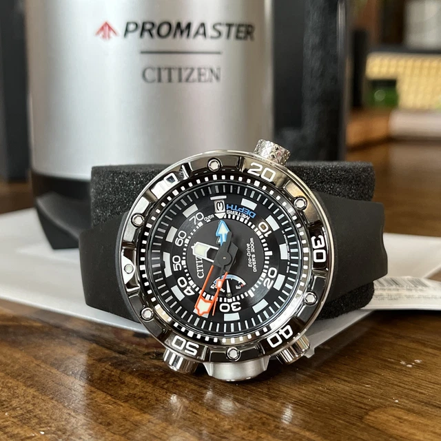 Montre Citizen Eco-Drive Pour Homme - Boîtier Acier Doré/argenté 29mm, Cadran Noir à Chiffres Romains - Occasion