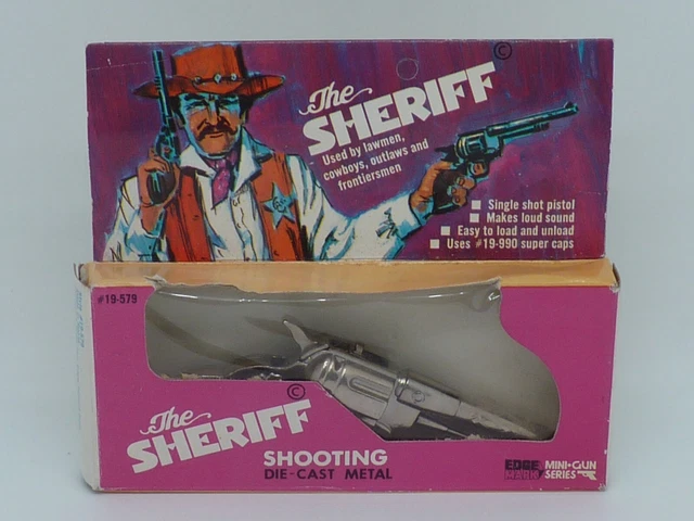 JOUET ANCIEN PISTOLET en plastique cap THREE STARS F - 702
