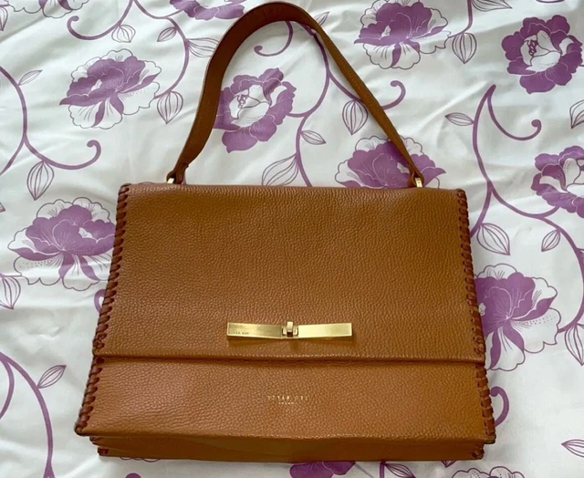 Ted baker jessi concertina leather shoulder bag outlet