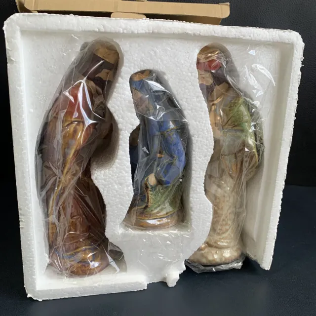 Avon Fine Collectibles Bethlehem Nativity Three Wise Kings Men Figurine Set 2011