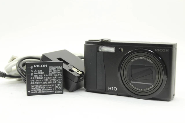 Ricoh R10 Black 7.1x Optical Wide Zoom Compact Digital Camera C1968 with Bat