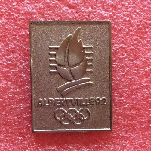 T18 Pins ALBERTVILLE 92 Jeux Olympique J.O JO OG O.G vintage lapel pin