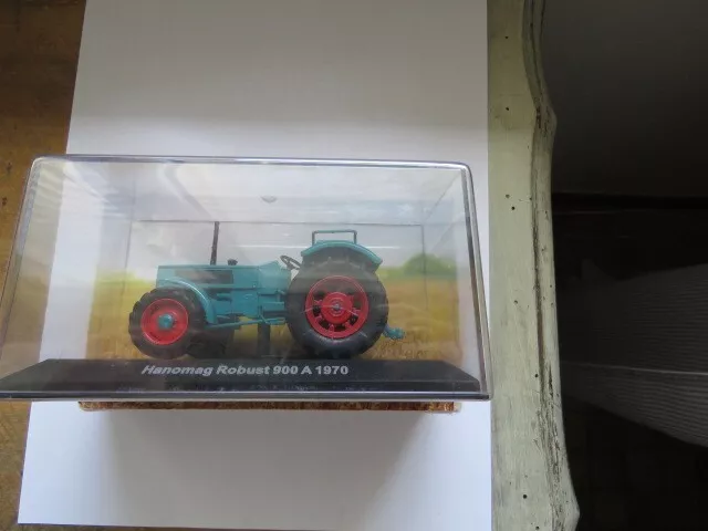 tracteur hanomag robust 900 A 1970 Edition hachette neuf en boîte