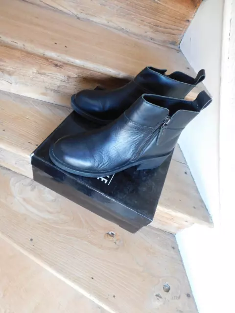Boot's / Bottines   - SCHMOOVE HEROINE - Pointure 38 neuves