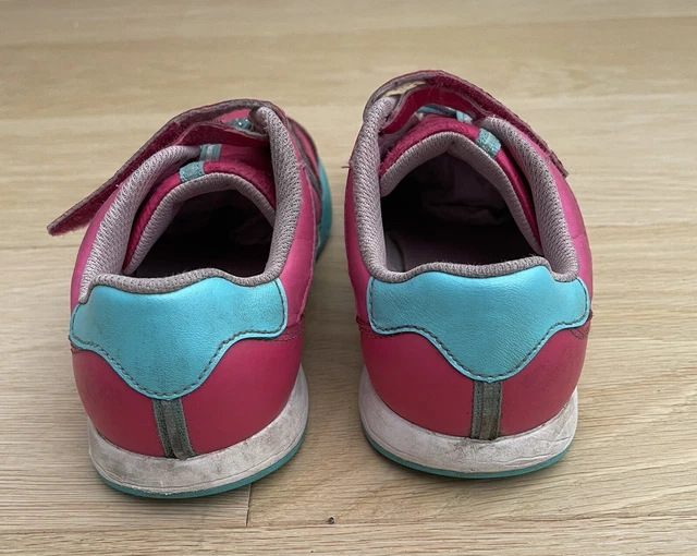 clarks girls trainers sale