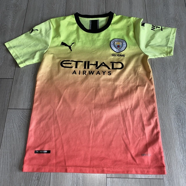 Puma mehrfarbiges Manchester City Fußballshirt klein guter Zustand